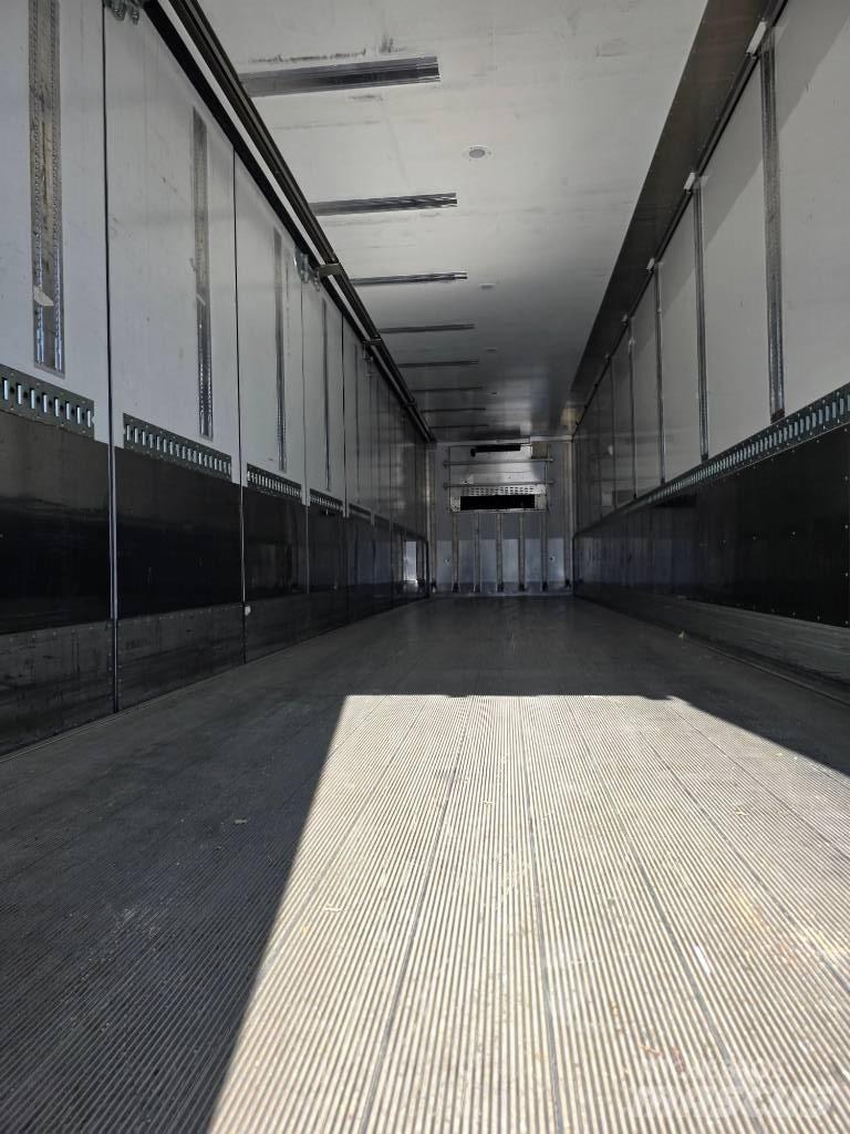 VAK SEMITRAILER Hűtős félpótkocsik