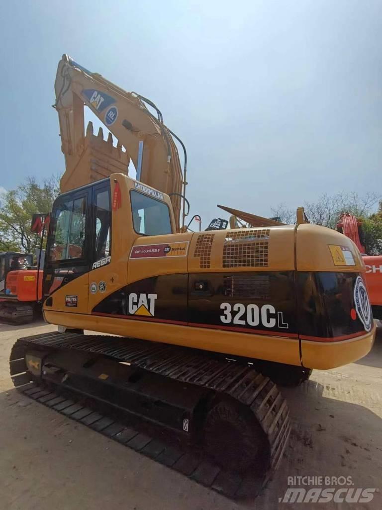 CAT CAT320C Közepes (midi) kotrók 7 t - 12 t