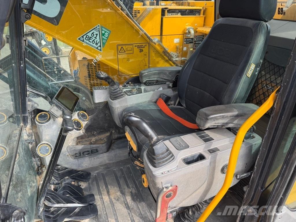 JCB 245 XLR Lánctalpas kotrók