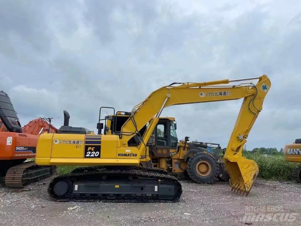 Komatsu PC220-8 Lánctalpas kotrók