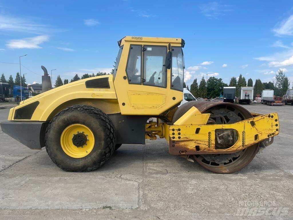Bomag BW213 DH-4 Egydobos hengerek