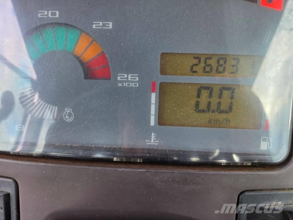 Renault Ares 710 RZ Traktorok