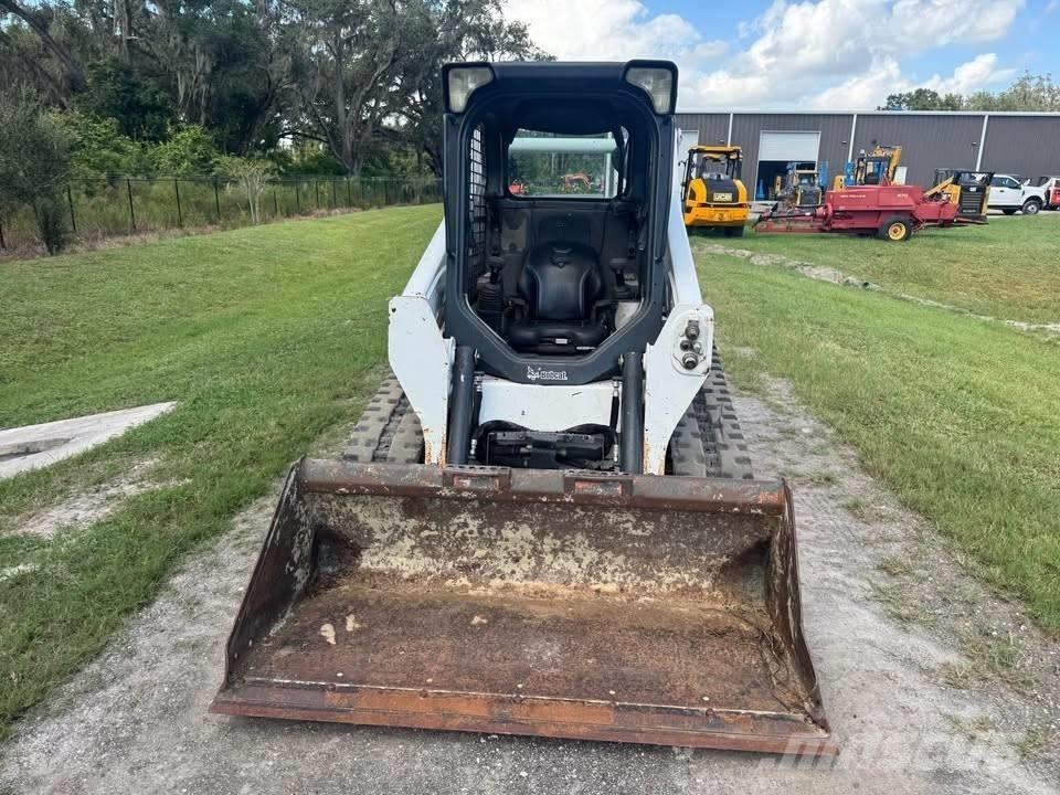 Bobcat T 590 Kompaktrakodók