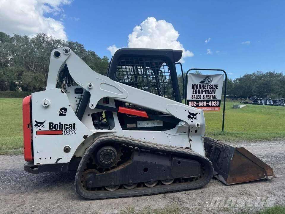 Bobcat T 590 Kompaktrakodók