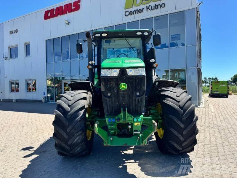 John Deere 7215 Traktorok