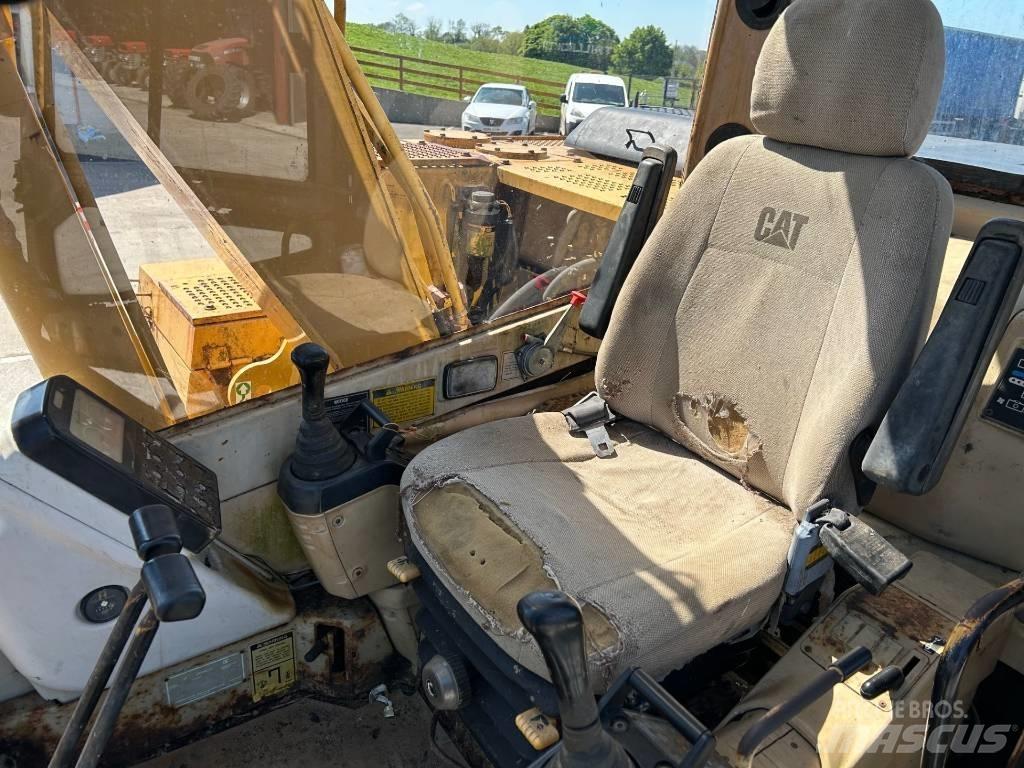 CAT 312 Lánctalpas kotrók