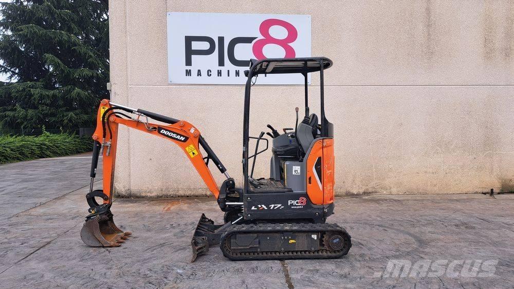 Doosan DX 17 Mini kotrók < 7t