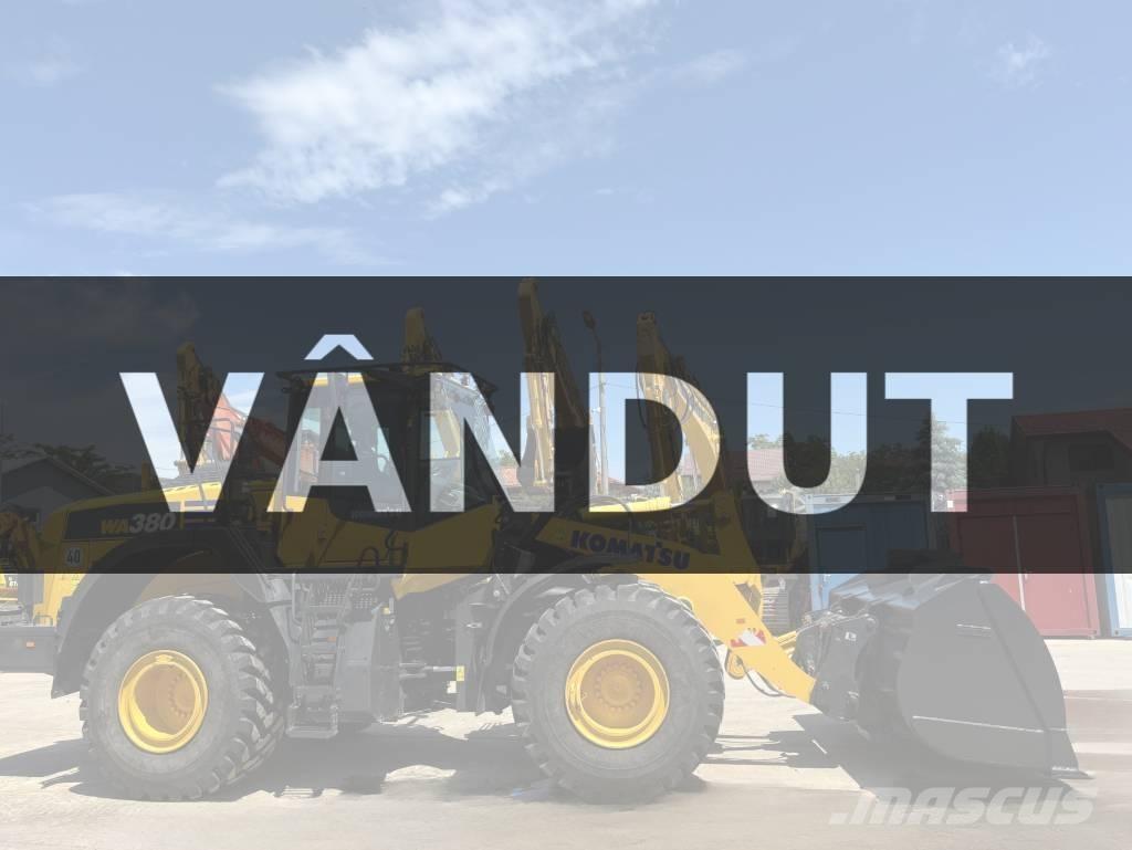 Komatsu WA380-8E0 Gumikerekes homlokrakodók