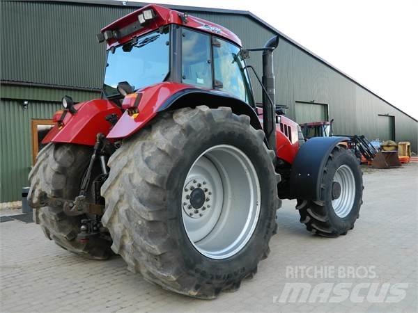 Case CVX170 Traktorok