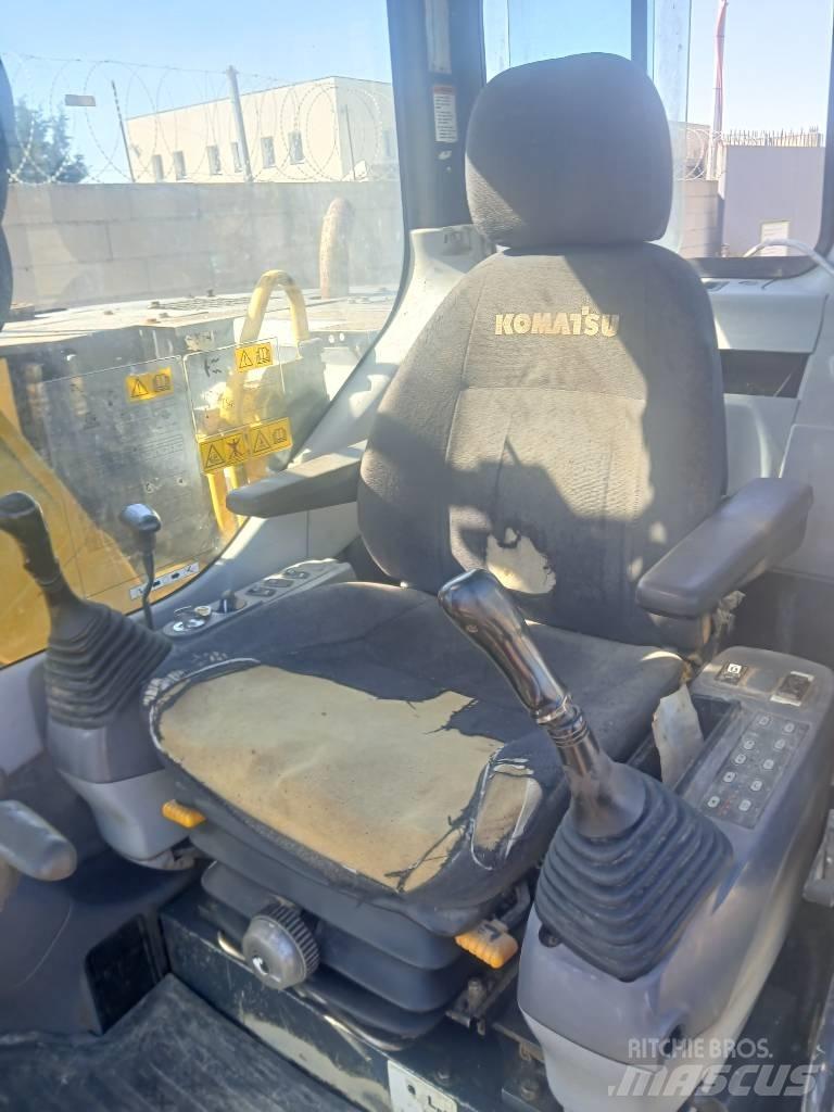 Komatsu PC 128 US Lánctalpas kotrók