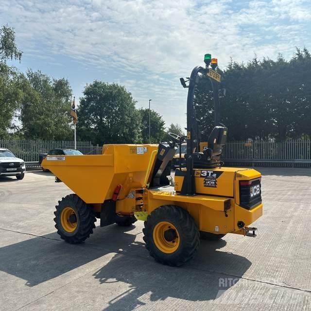 JCB 3T-1 Mezei dömperek