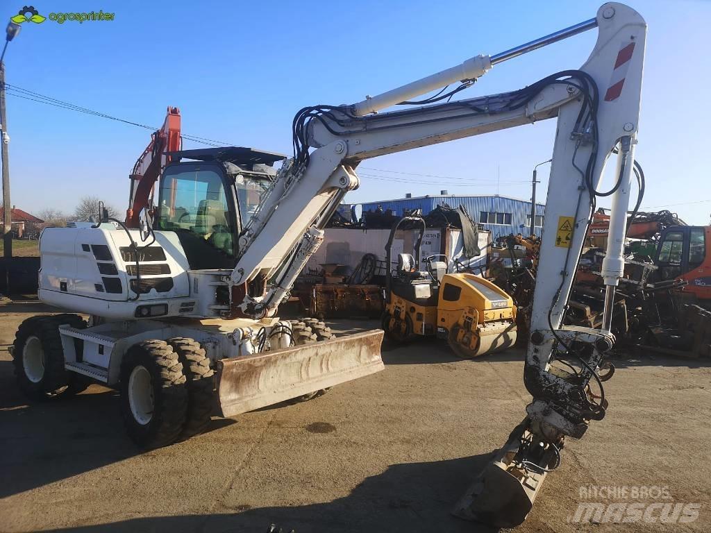 CASE WX 125 Gumikerekes kotrók