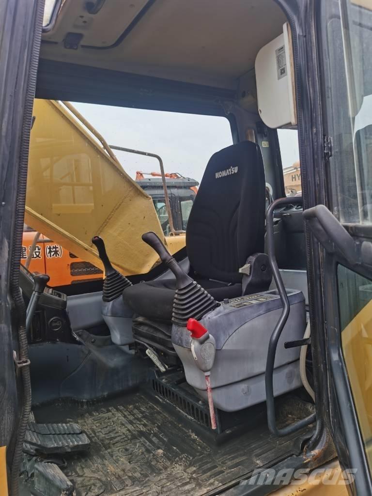 Komatsu PC200-7 Lánctalpas kotrók