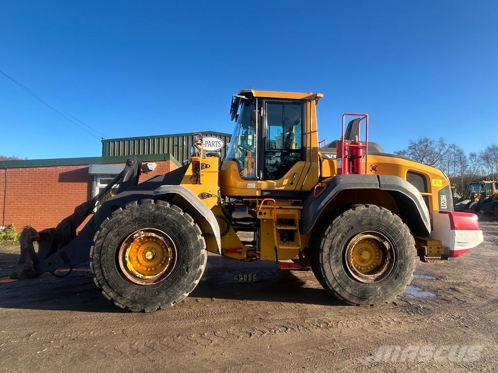 Volvo L120H Gumikerekes homlokrakodók