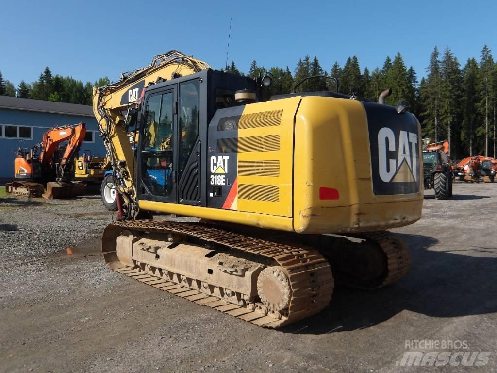 CAT 318 E L Lánctalpas kotrók