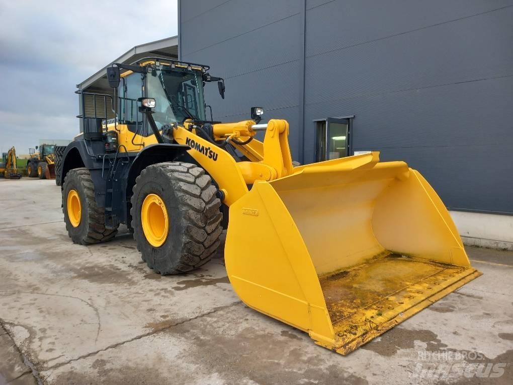 Komatsu WA480-8E0 Gumikerekes homlokrakodók
