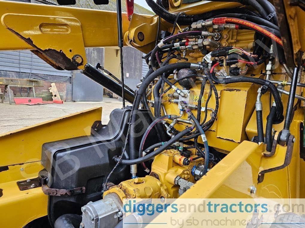 CAT 257 D Kompaktrakodók