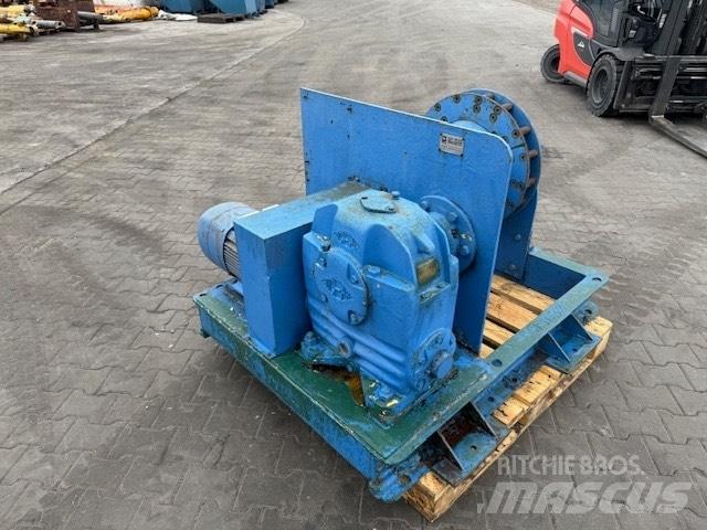 Bauer ELECTRIC WINCH Fúró berendezés, tartozékok és alkatrészek