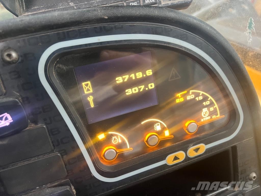 JCB 535-140 Teleszkópos rakodók