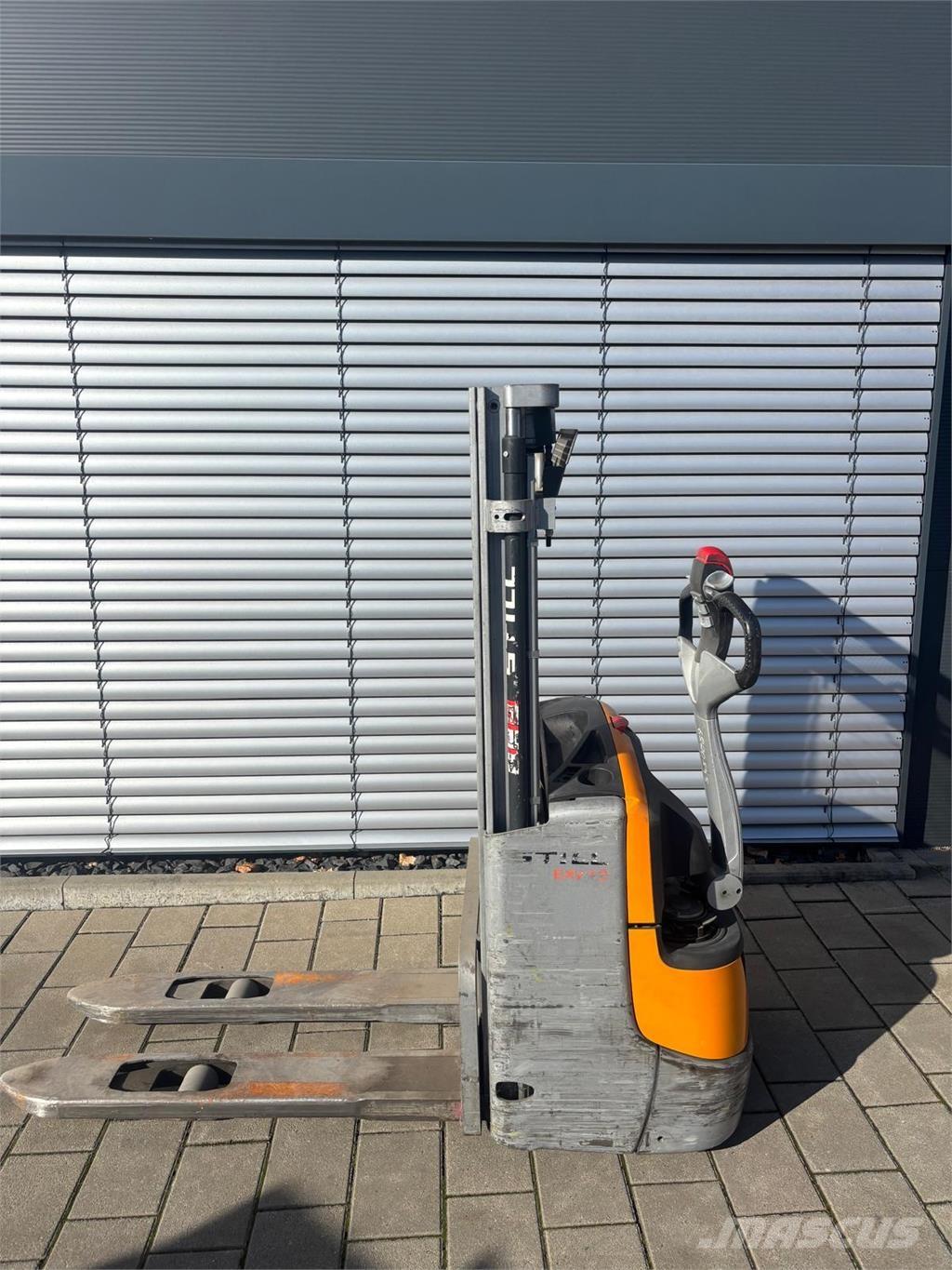 Still EXV12 Elektromos gyalogkíséretű targoncák