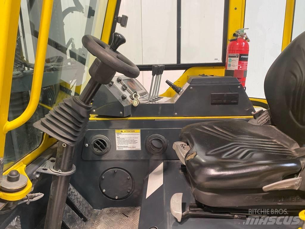 Combilift CBE2500 Tolóoszlopos négyutas targonca