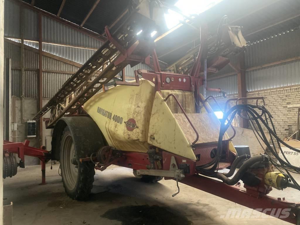 Hardi Navigator 4000 Vontatott trágyaszórók