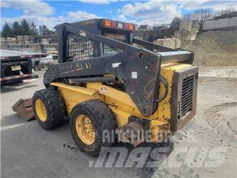 New Holland LS 190 Kompaktrakodók
