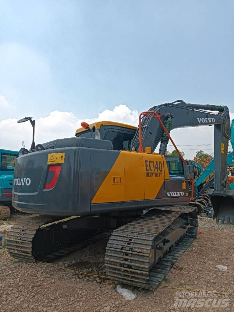 Volvo EC 140 Közepes (midi) kotrók 7 t - 12 t