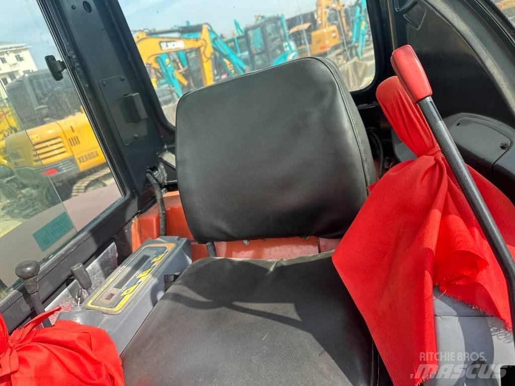 Kubota U 35 Lánctalpas kotrók