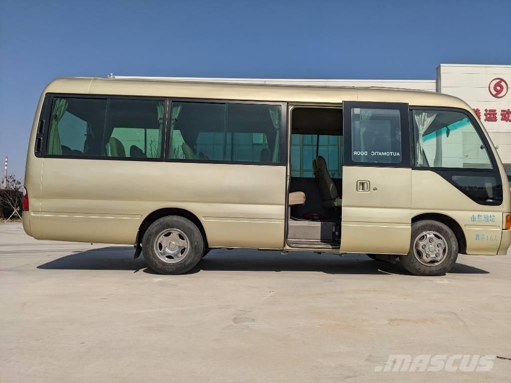 Toyota Coaster Bus Mini buszok