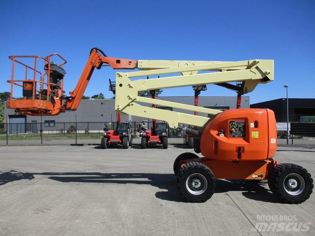 JLG 450 AJ (895) Kompakt önjáró emelők