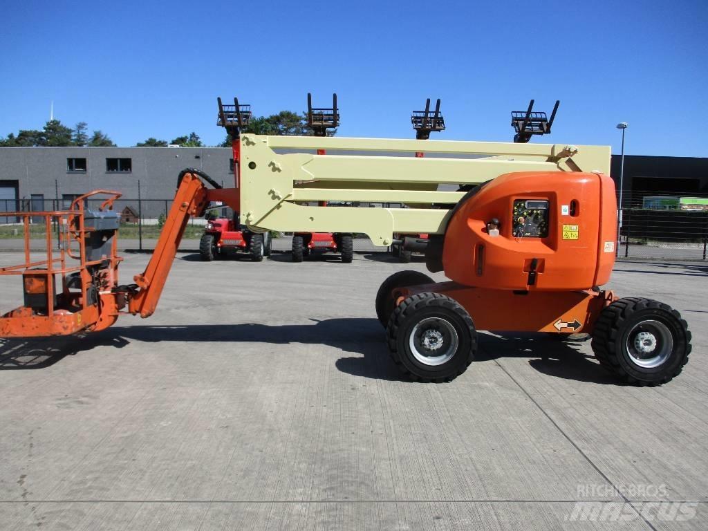 JLG 450 AJ (895) Kompakt önjáró emelők