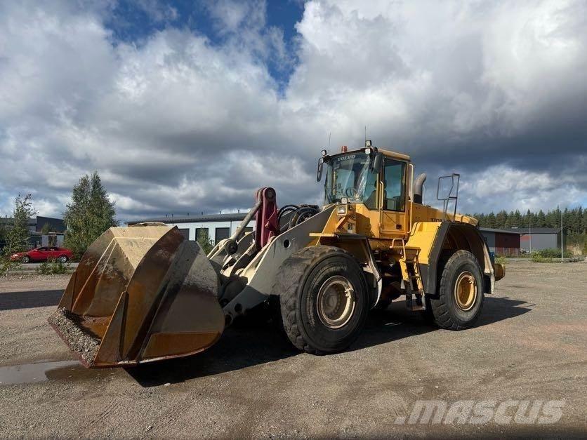 Volvo L150E Gumikerekes homlokrakodók