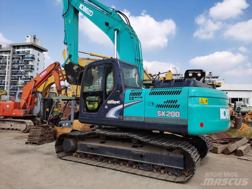 Kobelco SK 200 Lánctalpas kotrók