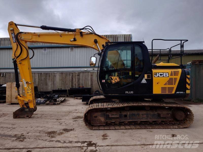 JCB JS 130 LC Lánctalpas kotrók