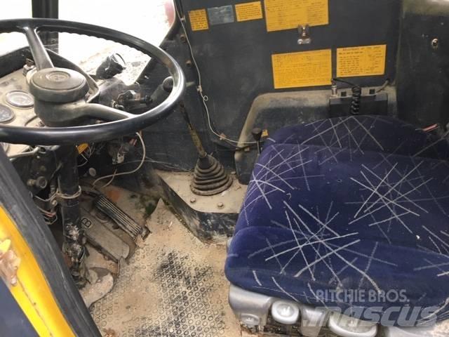 Kato KR 20 Mobil daruk