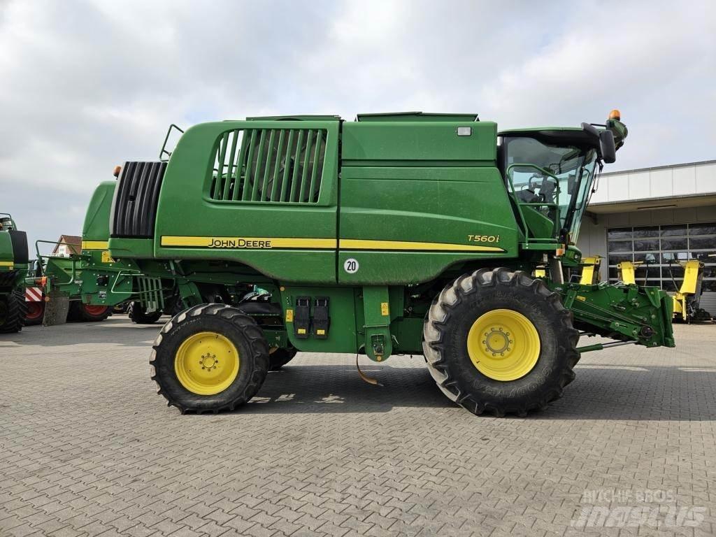 John Deere T560I Kombájnok