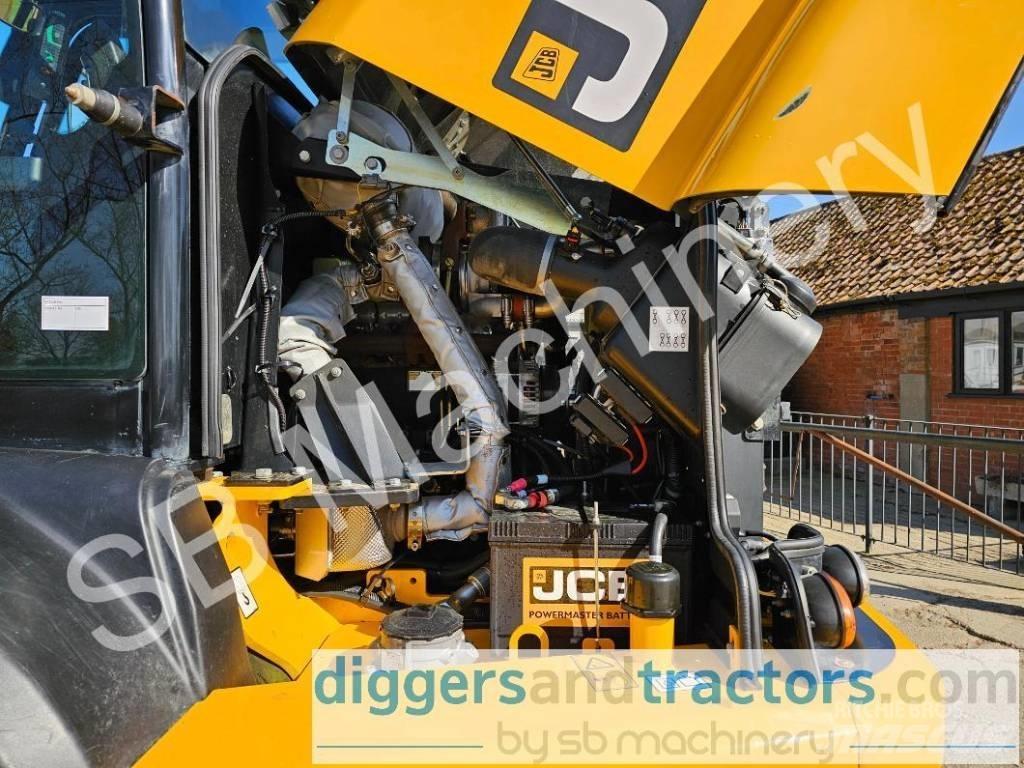 JCB TM 320 S Gumikerekes homlokrakodók