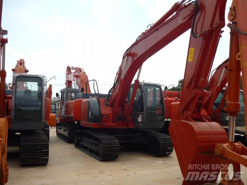 Hitachi ZX 225 US Lánctalpas kotrók