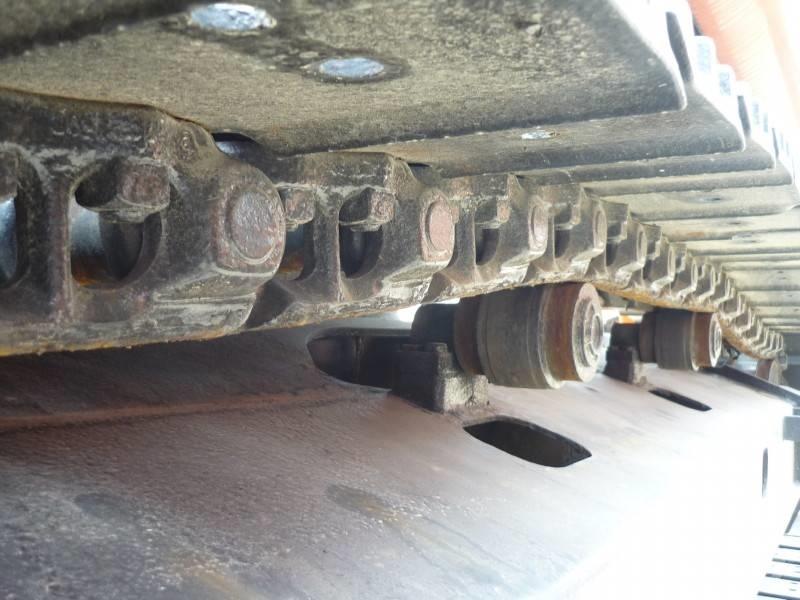 Hitachi ZX 225 US Lánctalpas kotrók