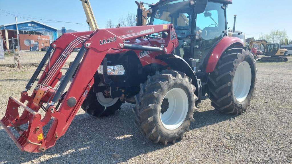 Case IH Farmall 115 Traktorok