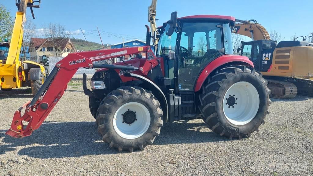 Case IH Farmall 115 Traktorok
