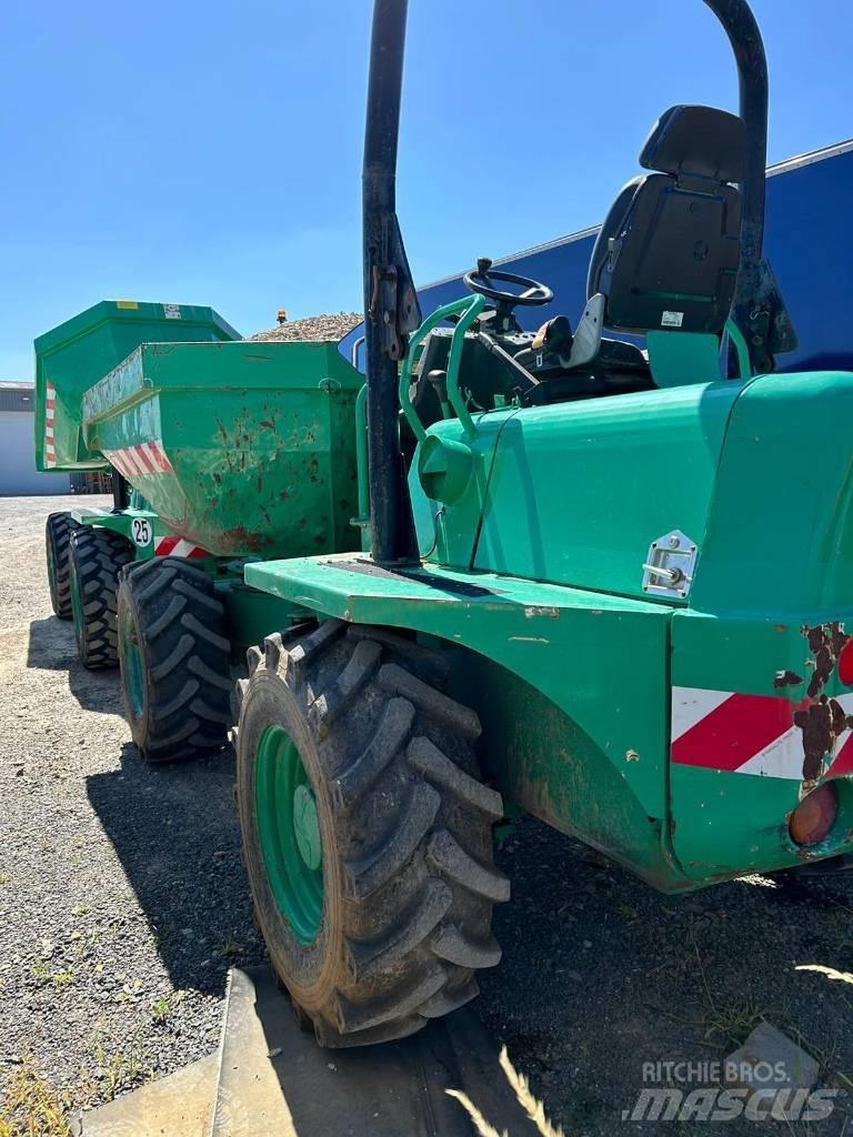 Ausa D 600 APG Mezei dömperek