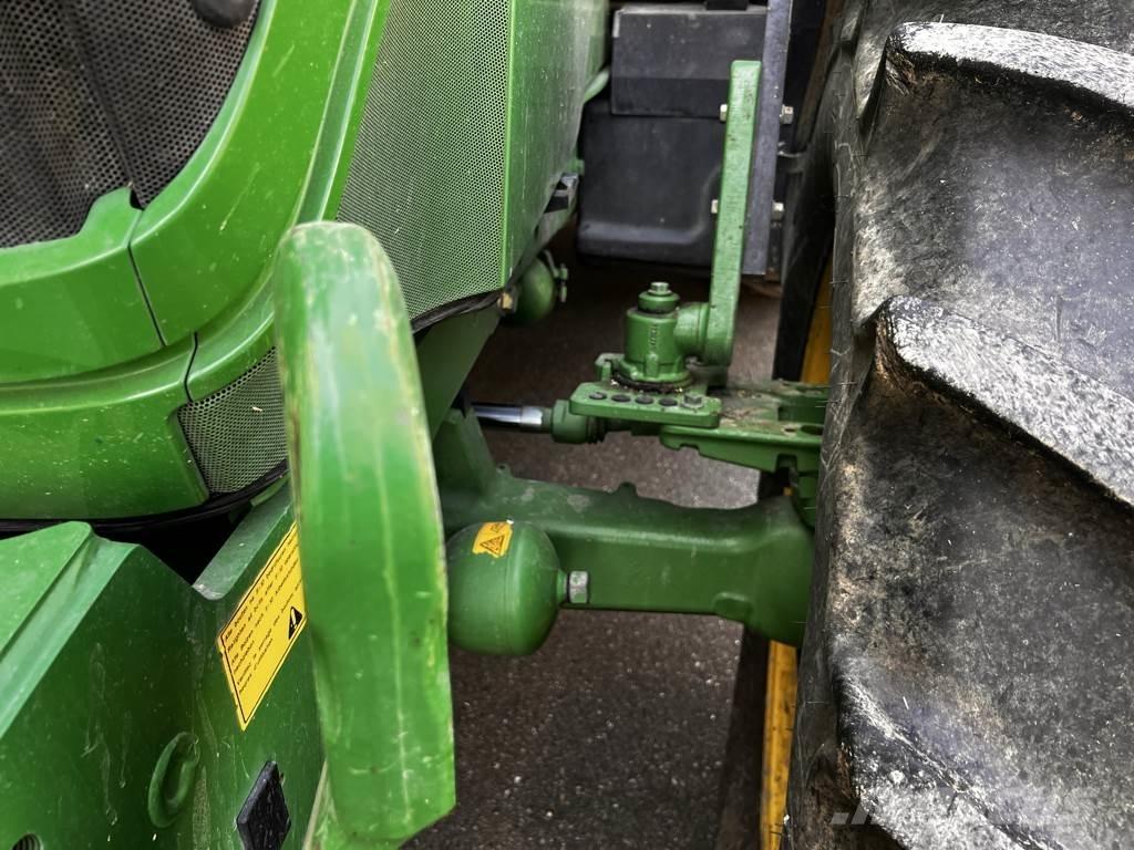 John Deere 6105R Traktorok