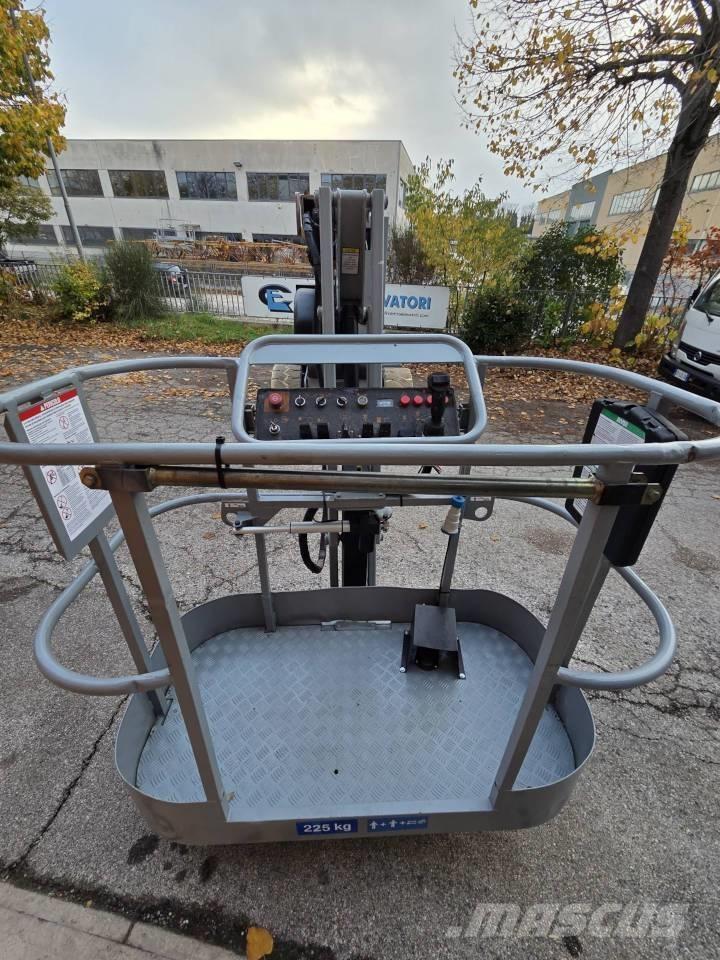 Niftylift HR 15 HDE Karos emelők