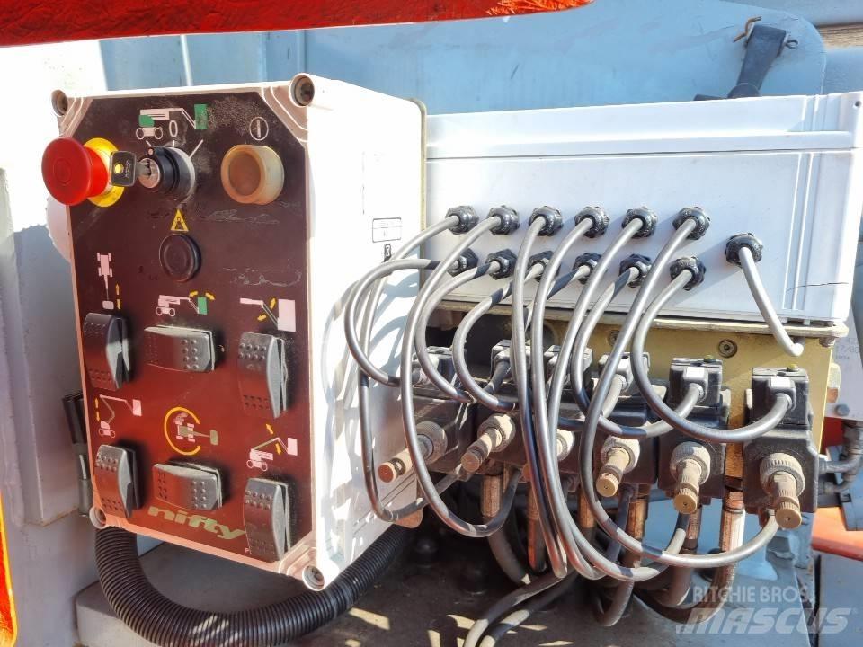 Niftylift HR 15 HDE Karos emelők