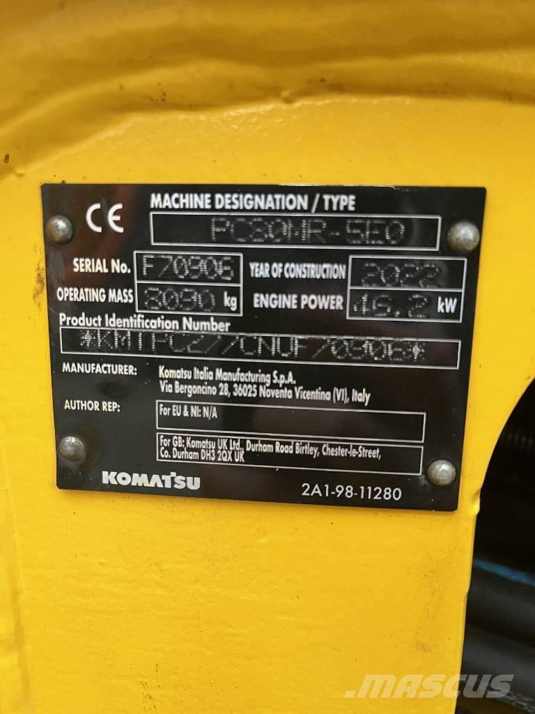 Komatsu PC80MR-5E0 Közepes (midi) kotrók 7 t - 12 t