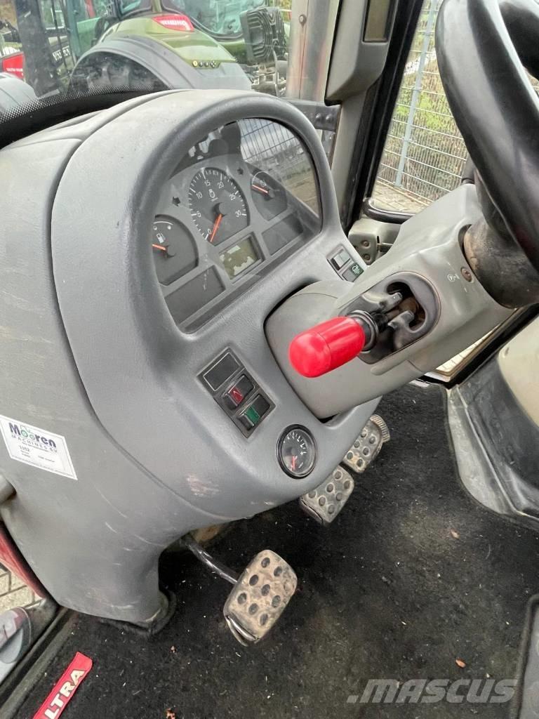 Valtra T120 tractor Traktorok