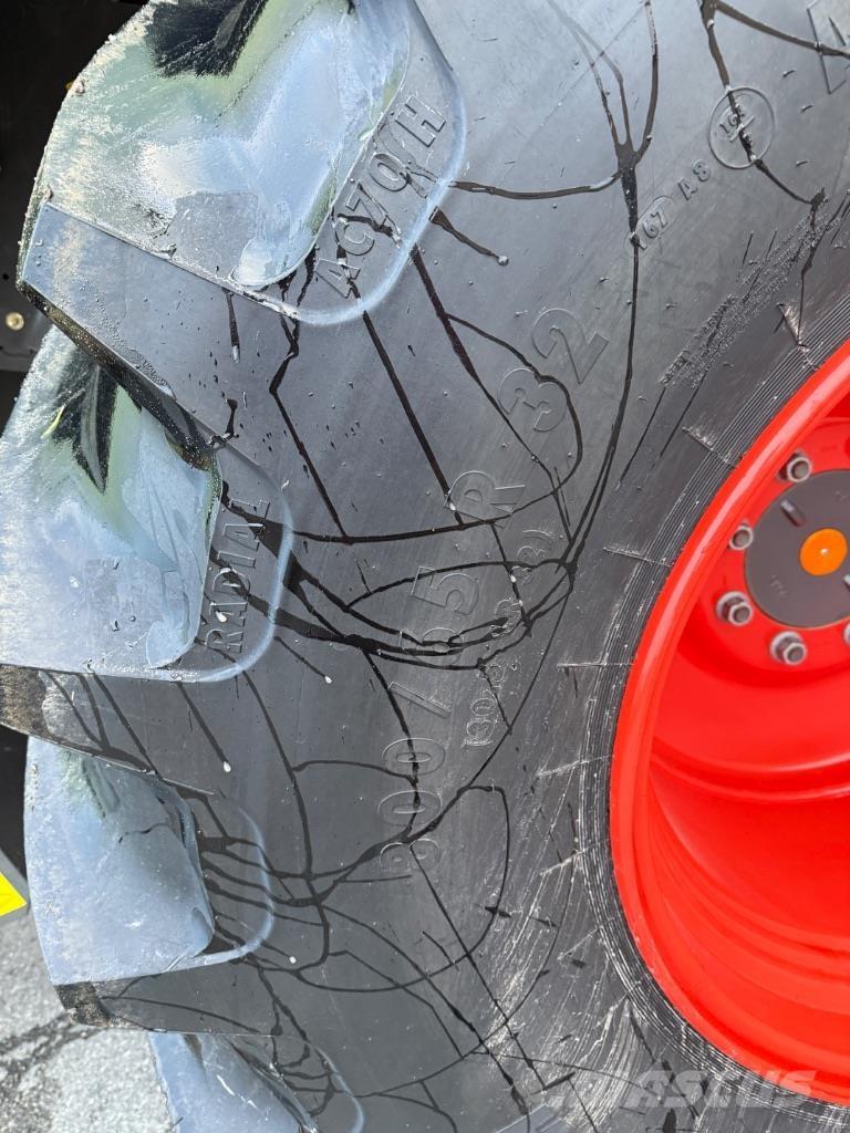 CLAAS Avero 240 Kombájnok