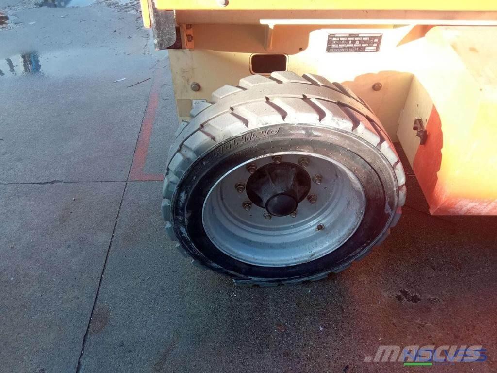 JLG 4069LE Ollós emelők